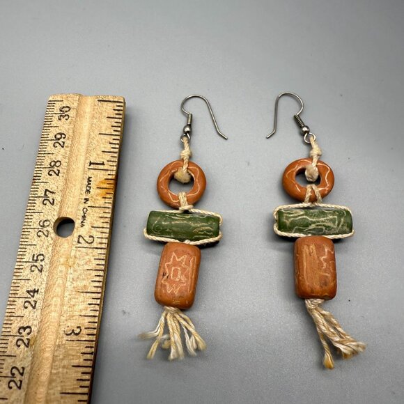 Brown Green Wooded Dangle Drop Earrings Boho Hippie Bohemian - Picture 3 of 3